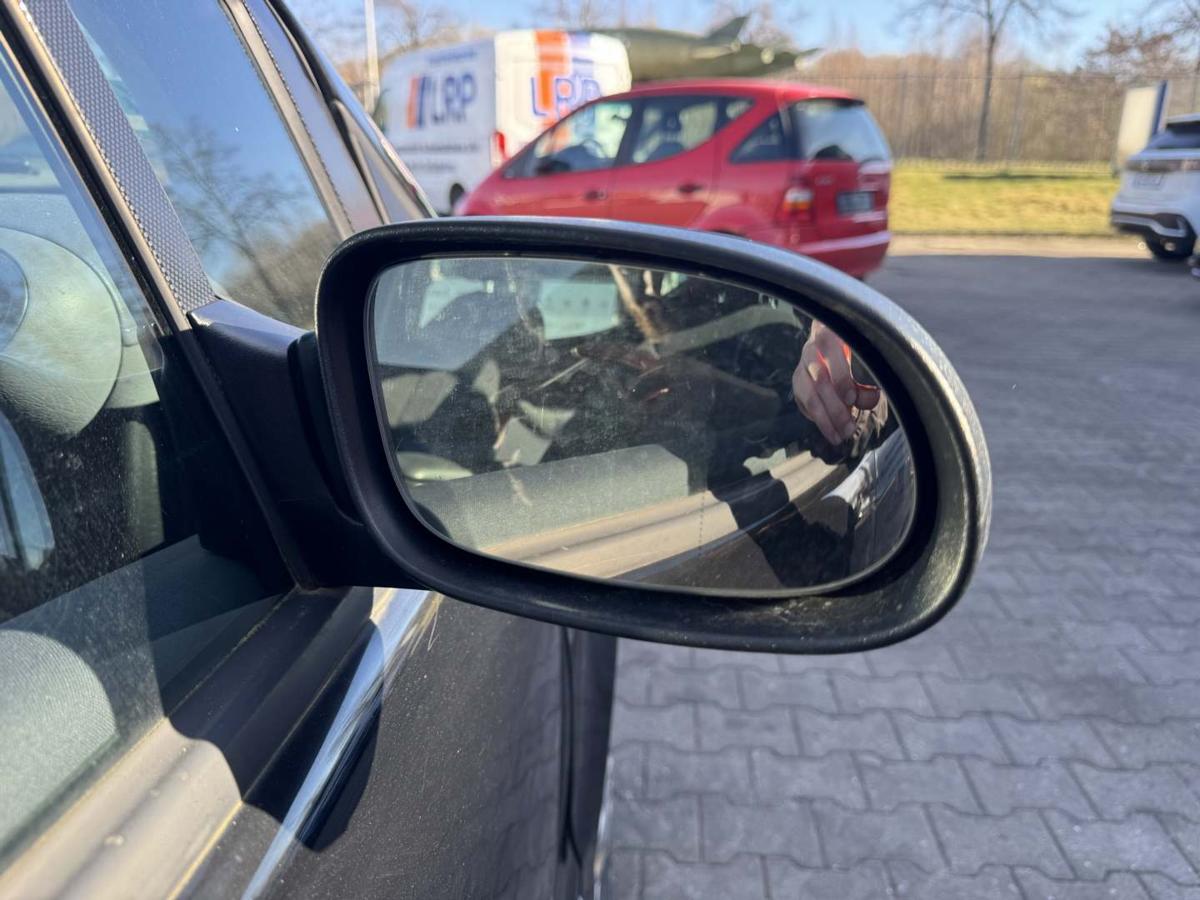 Mercedes A Klasse W169 original Au&szlig;enspiegel rechts elektrisch verstellbar 696 Nachtschwarz Bj.2001